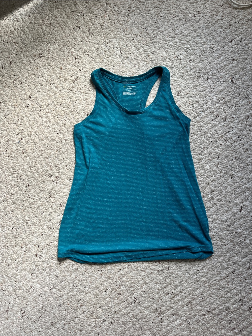 Women’s tank top.